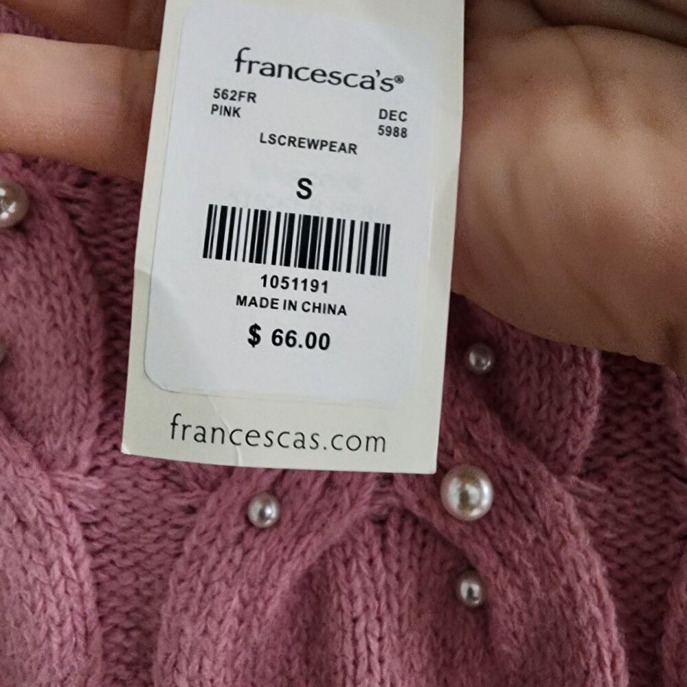 Francesca's pink sweater - Picture 5 of 6